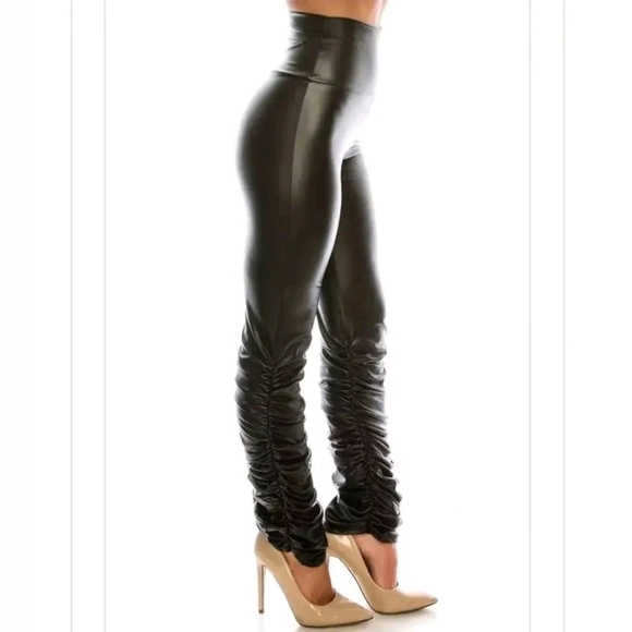 Boutique Faux Leather High Waist stretch Pants Legging with ruched leg - Picture 1 of 14